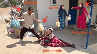 Download lagu second wife's opposition and attempt to prevent her husband from going to bring sick first wife home mp3