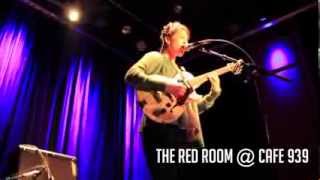 Jesca Hoop Performing &#39;Angel Mom&#39; at The Red Room @ Cafe 939