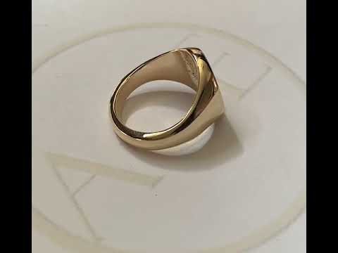 9ct Yellow Gold 16X13mm Family Crest Signet Ring