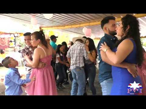 Los Emigrantes En Aldea La Basa San Juan Tecuaco Popotitos Mix