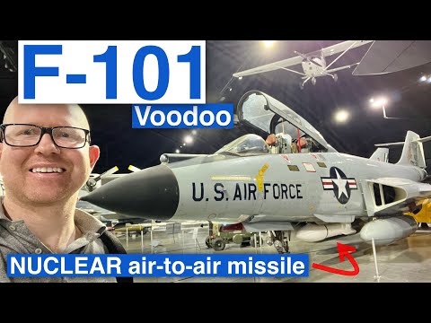 Detailed tour around a McDonnell F-101 Voodoo  - Century Series Ep. 2