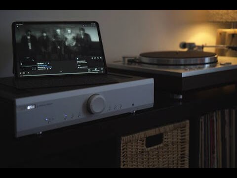 Musical Fidelity M5si , Bowers & Wilkins 603, Scorpions, Iphone 13 Pro Max