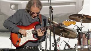 Sonny Landreth - &quot;Cherry Ball Blues&quot; (Live at the 2016 Dallas International Guitar Show)
