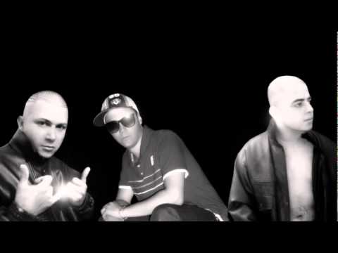 GATA GOTICA - WALLY FLOW FT DOGGY - DEIBY EL TITAN ( KARA Y ZELLO )