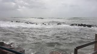 salerno-un-altra-mareggiata-si-abbatte-sulla-costa