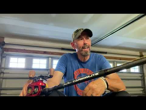 PRODUCT REVIEW!! Bass Pro Shops Johnny Morris Carbon Lite Technique Series Frog Rod!!