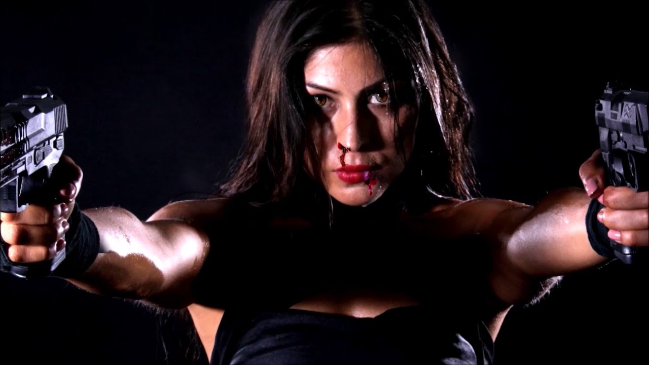 Miniature de la vidéo VENENO "El Lado Letal de La Ley" du film POISON