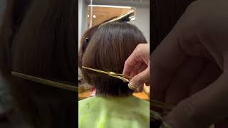 Download lagu Elegant Short Haircut #hair #haircut #단발펌스타일#헤어컷 mp3