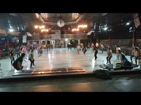 Disputa da coreografia Combate - Aldair Playboy e Mc WM.