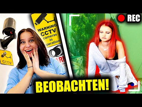 Schwester heimlich BEOBACHTEN im Zimmer ! 😂 (echte Kameras) - Celina