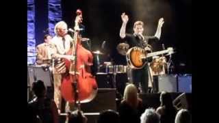 Chris Isaak - &quot;Dixie Fried&quot; - Melbourne - 26/3/13