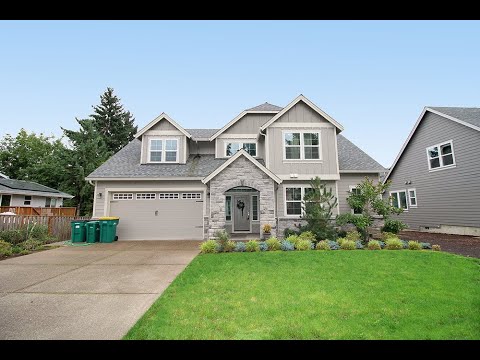 Gorgeous Modern Construction 4 Bed/2.5 Bath Home on Quiet Street property video