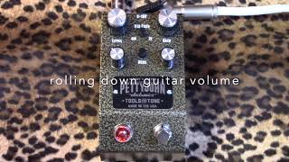 Video thumbnail for PettyJohn Electronics GOLD overdrive - British Tube Amp tone in a box! by gearmanndude
