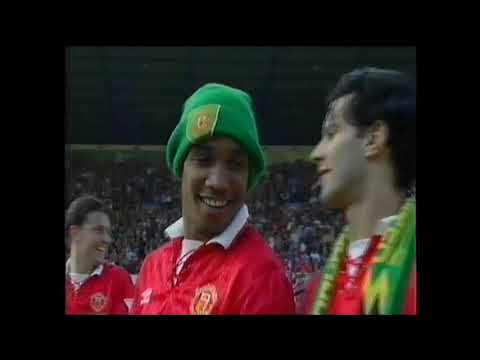 Man Utd v Coventry 1993/94 FA Premier League