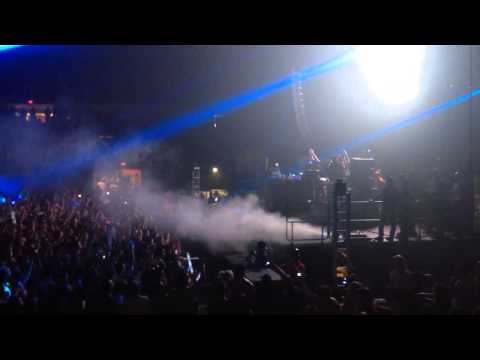 Deorro & Duvoh ft Adrian Delgado - If Only Live At LED USA