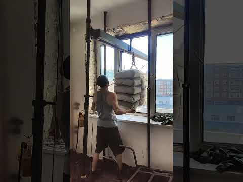 A Good Simple Tripod Structure Electric Hoist Tool Machine Lifting Bagged Cement Indoor Easily !