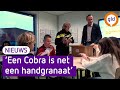 BURGEMEESTER geeft basisscholieren les over vuurwerk