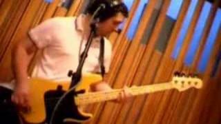 Arctic Monkeys - From The Ritz To The Rubble (live on KCRW)
