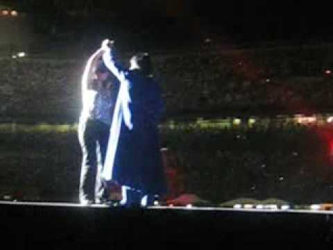 renato zero e laura pausini LIVE Milano 2007