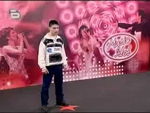 Michael Jackson of the croissants - Music Idol 2 Bulgaria