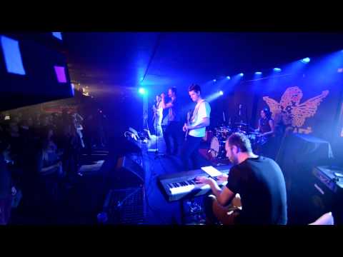 Algorytmus - Algorytmus - Návraty (živě v Rock café 2014)