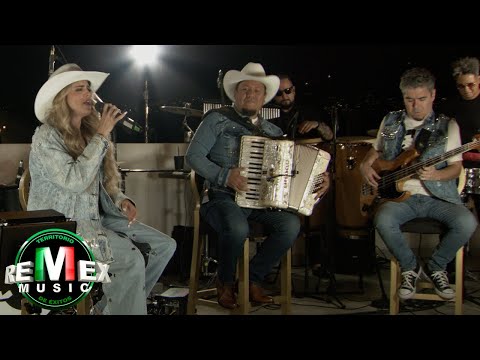 Esta vez - Intimo En Vivo - La Casetera (Video Oficial)