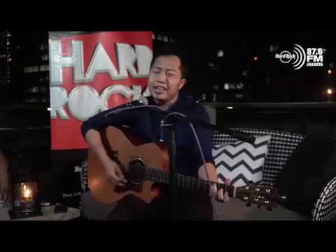 #LIVE Sandhy Sondoro - Forever My Queen