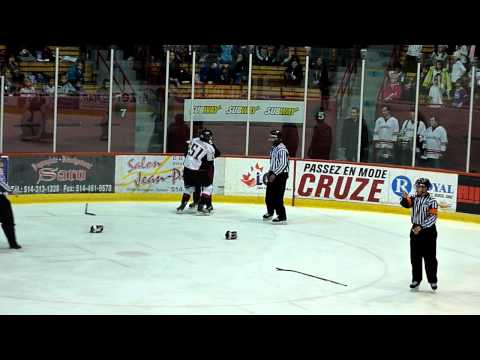 J-C Laflamme vs. Jonathan Bonneau Fight QMJHL 2010