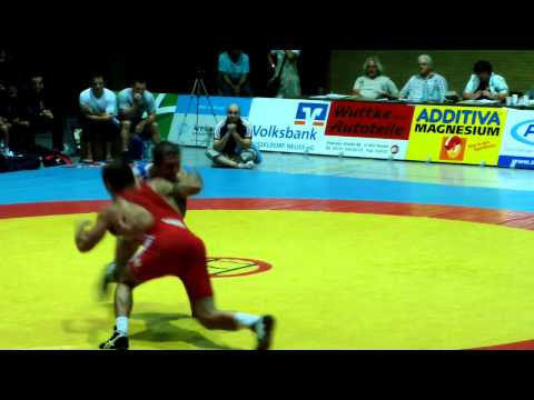 Freistil 74kg / Saba Khubezhty - Olegk Motsalin  3:0 / PS 2:0 5:0 1:0