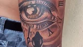 preview picture of video 'Eye, Clock tattoo & hand with clock.'