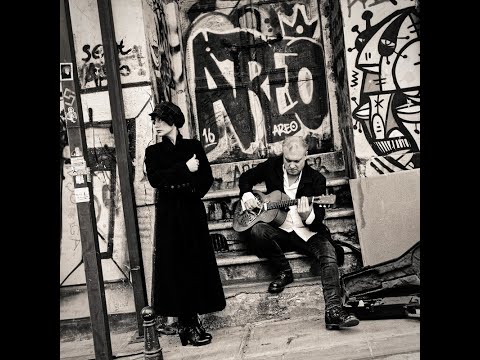 Kelimeler - Volkan Başaran & Simge Gezmiş