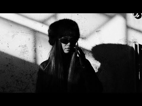 RIA - FÜHLE NIX (prod.SAINE)