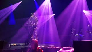 Let&#39;s Eat Grandma Live - Whitewater + Hot Pink O2 Victoria Warehouse (Manchester) 15-02-2019