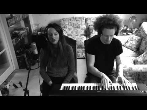 Hannah Wildes - Big Girls Cry