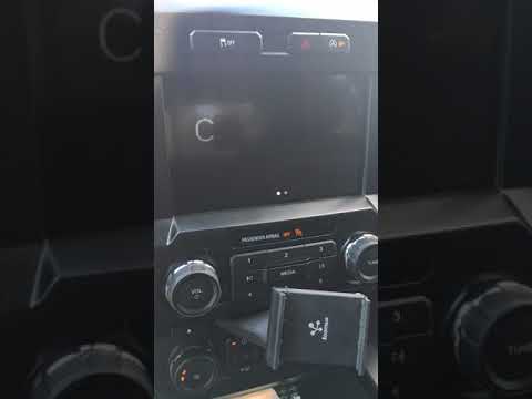2016 Ford F-150 Apple Car Play Sync 3
