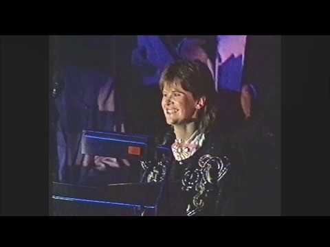 Karin Glennmark & Tommy Körberg - Chess: End Game (Live 1984)