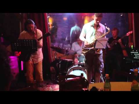 download lagu mp3 mp4 Midnight At Monteton, download mp3 Midnight At Monteton free downloadn, video klip Midnight At Monteton