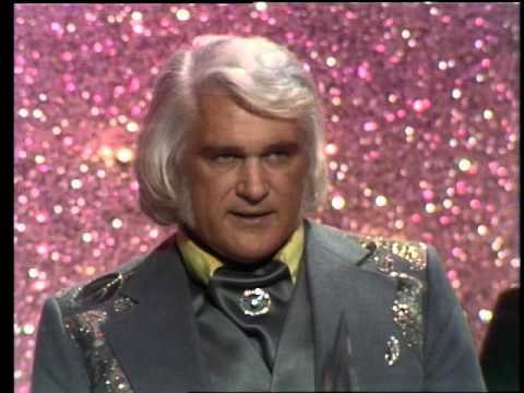 Charlie Rich Wins Pop/Rock Album - AMA 1975