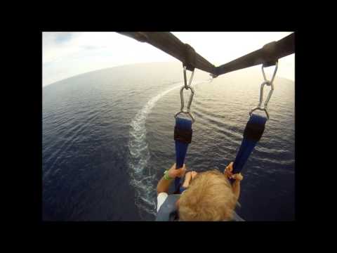 2011-10-9-19 - USA - Kiss Kruise 1 - Parachute