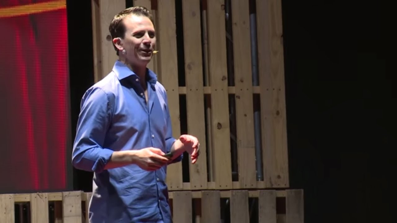 The Diary of Gratitude | Luis Pedro Recinos | TEDxGuatemalaCity