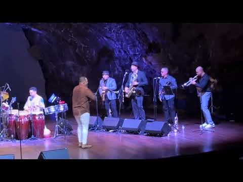 Irakere 50 aniversario-Gira de Europa 2024. Bacalao con Pan