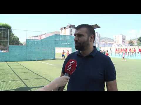 Revijalna utkmica na mini pic terenu