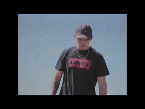 Treason & Chris Hails - Fly Away [MV]