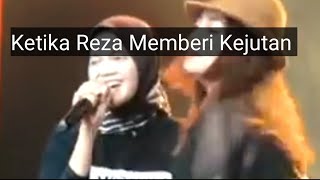 Download lagu Ketika REZA Membuat sahabat Nike Ardila menangis Dengan Suara Mirip Nike mp3 Download lagu Ketika REZA Membuat sahabat Nike Ardila menangis Dengan Suara Mirip Nike mp3