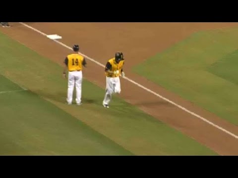 Juengel goes yard for Suns