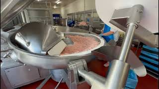 GEA CMV Cutmaster Vacuum 500 meat cutter | Image 4 - Machineryline