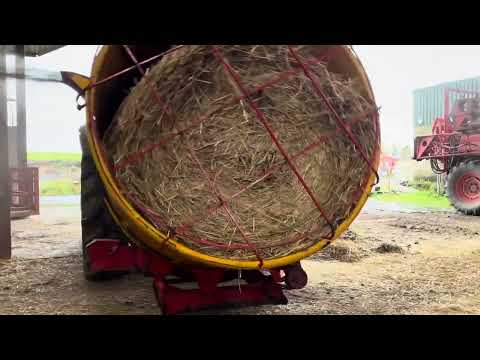 Teagle Tomahawk 5050 Straw/Silage Round Bale Shred - Image 2