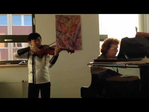 Kocian Melody, Violin: Bilegtugs Lut, Mongolia