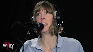 Beth Orton - "Moon" (Live at WFUV)