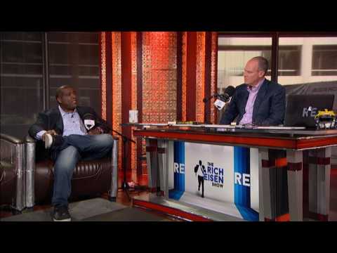 NFL ON FOX Curt Menefee on Calvin Schiraldi Story - 11/15/16
